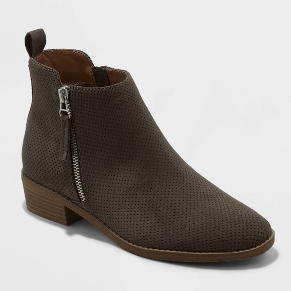 ‼️$5 SALE‼️ UNIVERSAL THREAD Marlis Boots - Picture 10 of 10